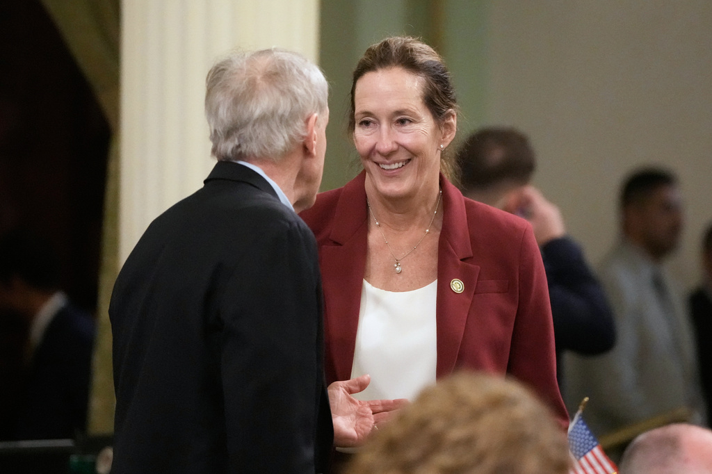 California lawmakers' last-minute deal on compensation for wildfire victims falls apart